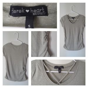Derek Heart Maternity TShirt